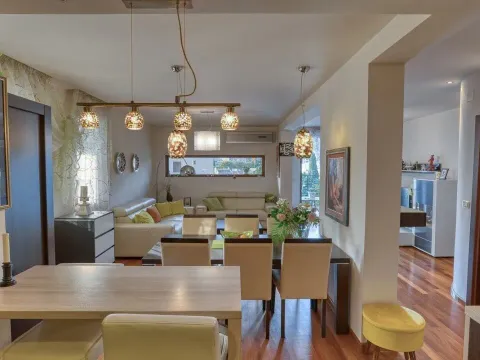 Sale, two bedroom apartment, 78m², Budva, Crna Gora - image 10