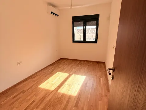 Sale, one bedroom apartment, 44m², Rozino, Budva - image 5