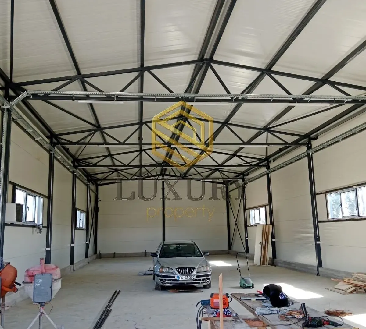 Rent, office space, 300m², Martinići, Danilovgrad