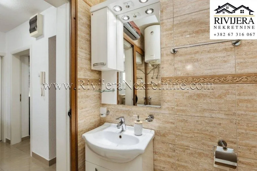 Prodaja, dvosoban stan, 80m², Centar, Herceg Novi