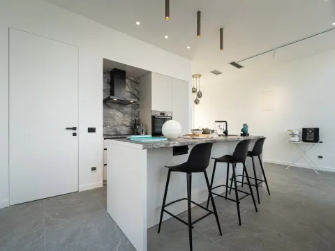 Rent, one bedroom apartment, 144m², Krašići, Tivat - image 22