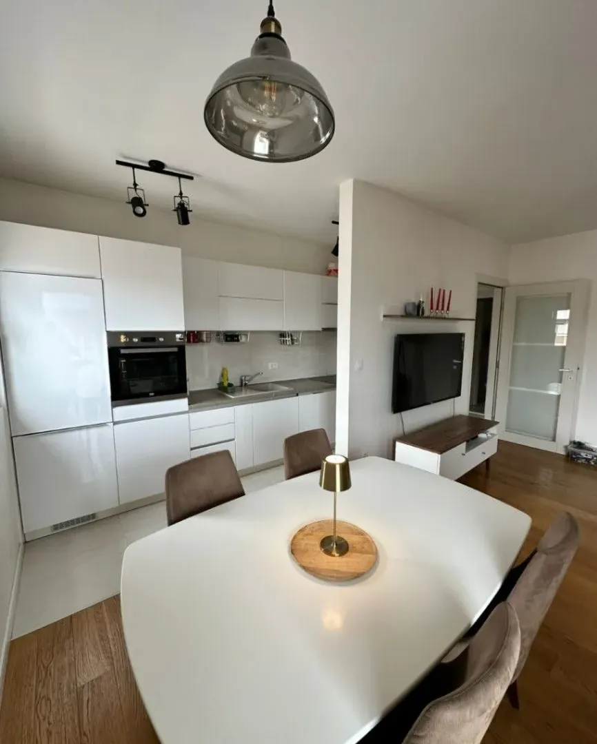Rent, two bedroom apartment, 70m², Central Point, Podgorica