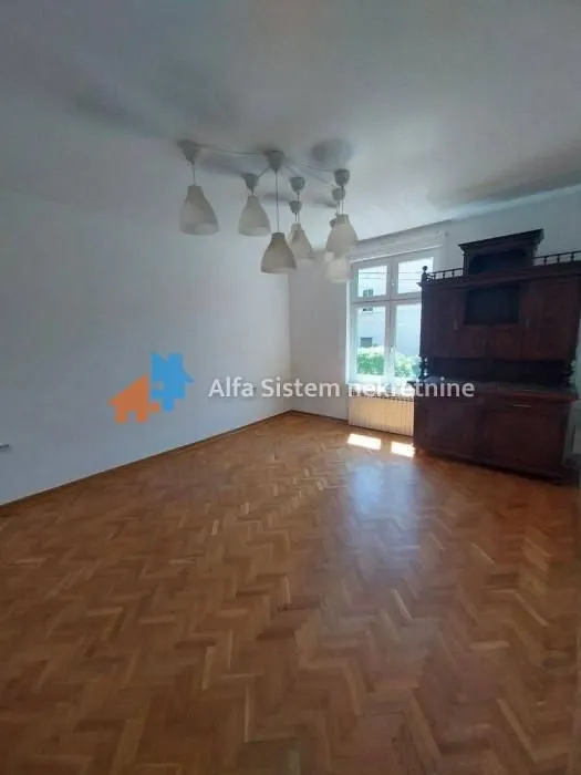 Rent, apartment, 250m², Neimar, Vračar Sve Podlokacije