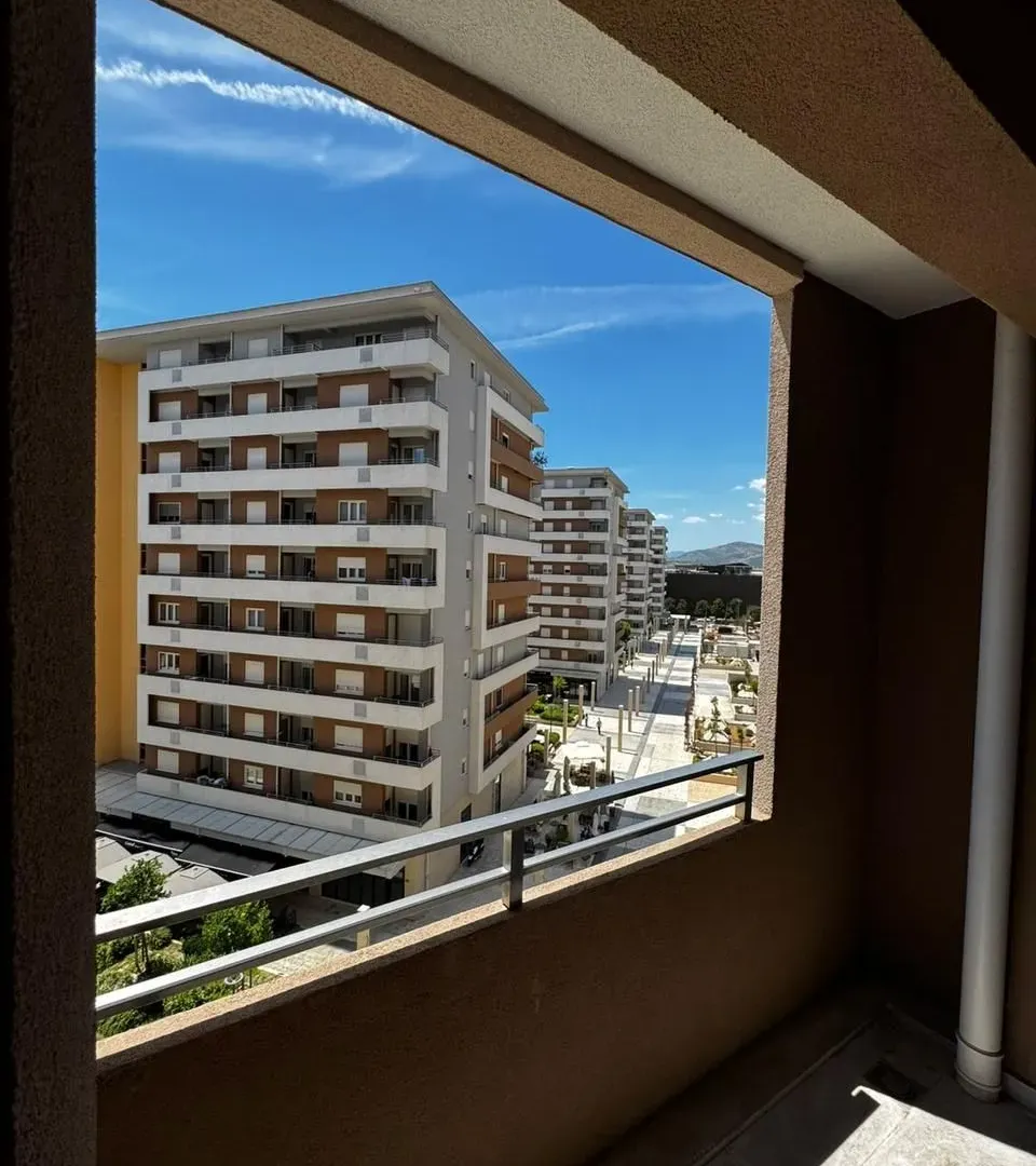 Prodaja, dvosoban stan, 68m², Central Point, Podgorica