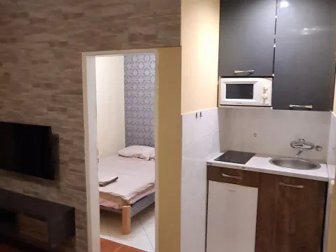 Izdavanje, jednosoban stan, 30m², Marići, Tivat - image 3
