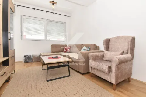 Rent, one bedroom apartment, 44m², Ljubović, Podgorica - image 2