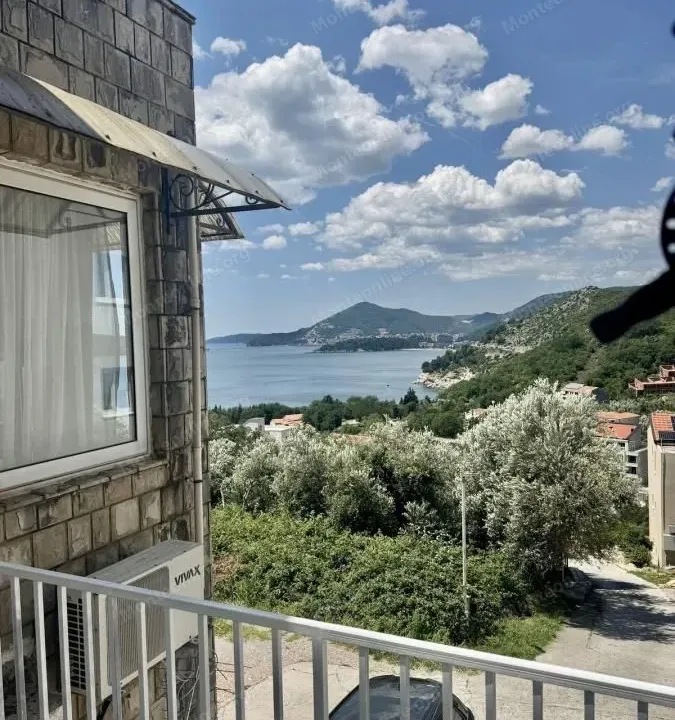 Sale, two bedroom apartment, 54m², Kamenovo, Budva