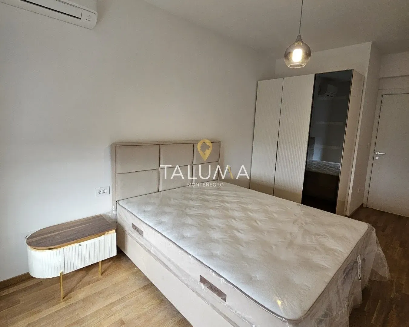 Rent, two bedroom apartment, 65m², Stari Aerodrom, Podgorica
