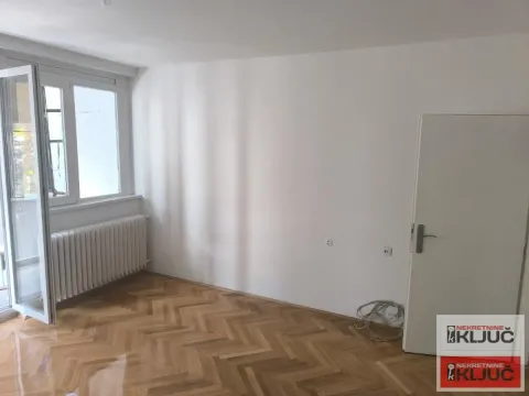 Prodaja, dvosoban stan, 56m², Železnička Stanica, Novi Sad Sve Podlokacije - image 4