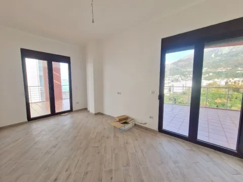 Prodaja, trosoban stan, 227m², Dobra Voda, Budva - image 9