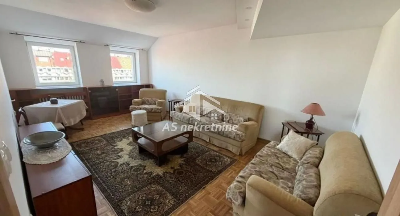 Izdavanje, stan, 210m², Čukarica, Beograd