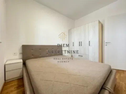 Izdavanje, jednosoban stan, 49m², Stari Aerodrom, Podgorica - image 5