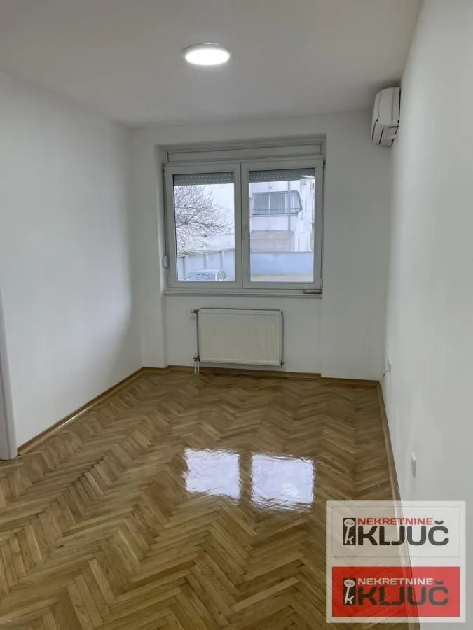 Prodaja, jednosoban stan, 30m², Grbavica, Novi Sad Sve Podlokacije