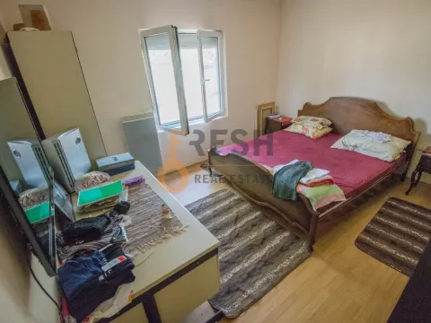 Sale, house, 330m², Masline, Podgorica - image 24