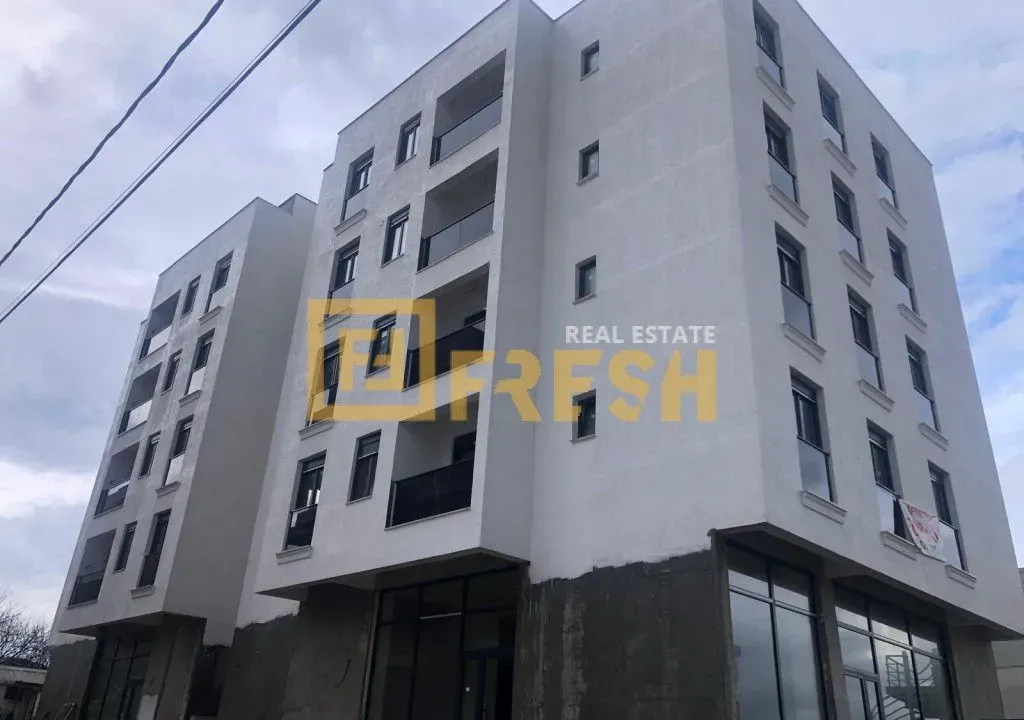 Sale, two bedroom apartment, 57m², Dobre Vode, Bar