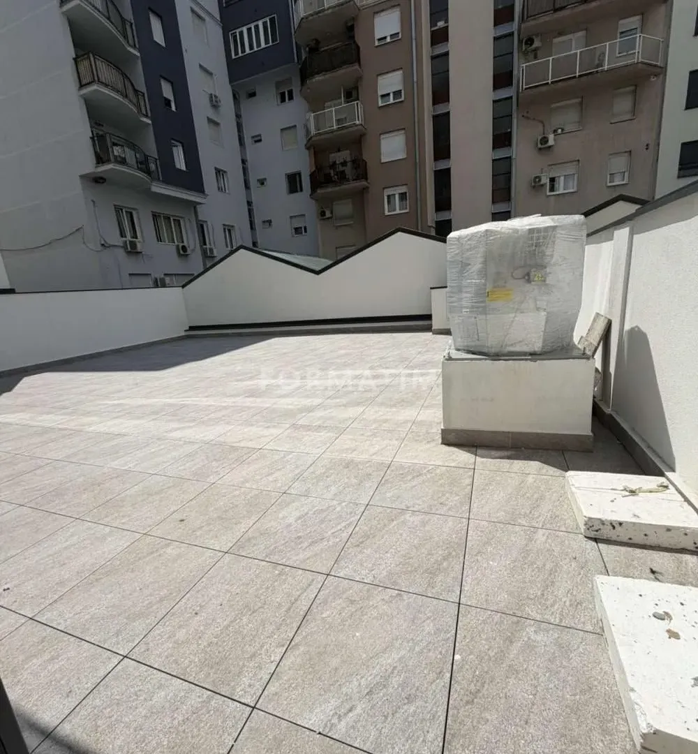 Rent, two bedroom apartment, 55m², Đeram Pijaca, Beograd
