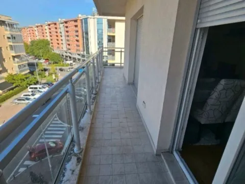 Izdavanje, jednosoban stan, 45m², City Kvart, Podgorica - image 7