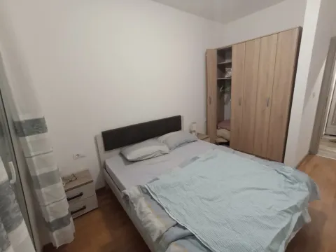 Rent, one bedroom apartment, 47m², Stari Aerodrom, Podgorica - image 9