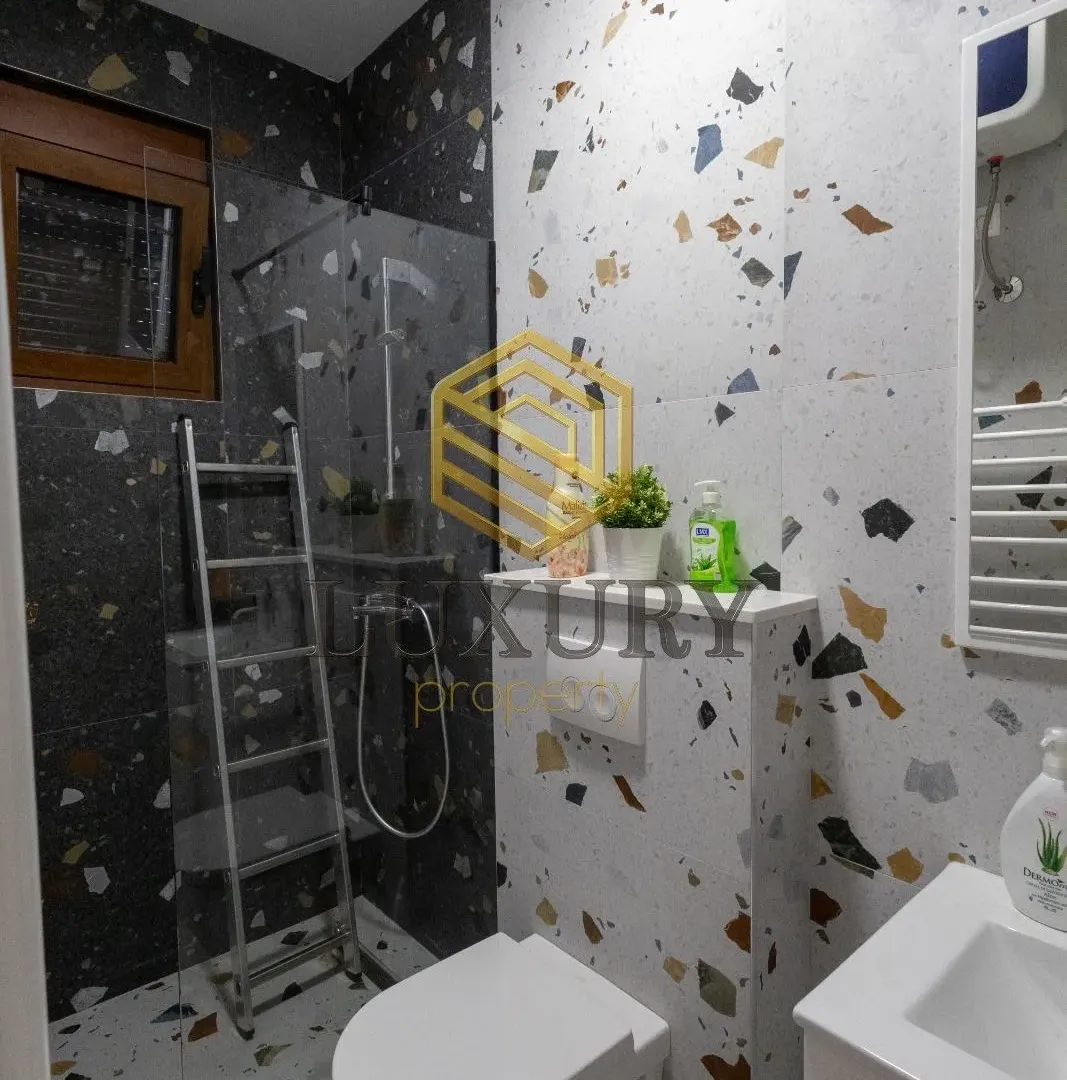 Rent, house, 220m², Ćurilac, Danilovgrad