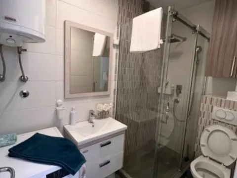 Prodaja, dvosoban stan, 72m², Cvetkova Pijaca, Zvezdara Sve Podlokacije - image 2