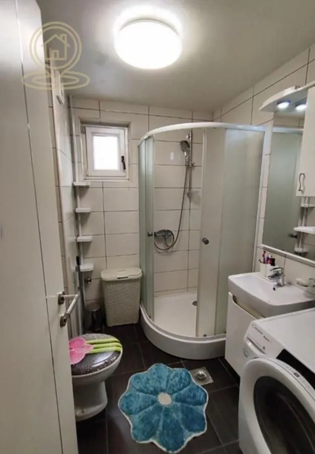 Izdavanje, dvosoban stan, 56m², Južni Bulevar, Vračar Sve Podlokacije
