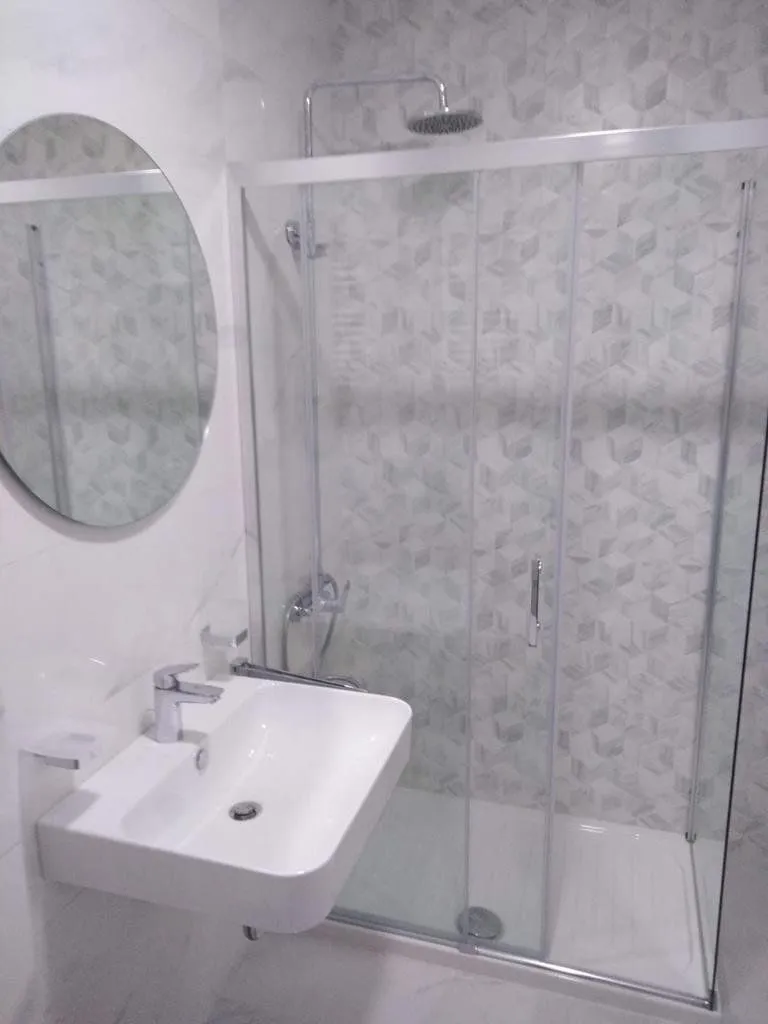 Izdavanje, jednosoban stan, 49m², Central Point, Podgorica