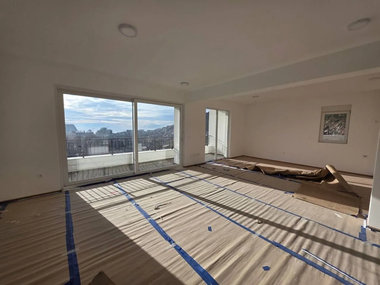 Prodaja, dvosoban stan, 64m², Dubovica, Budva