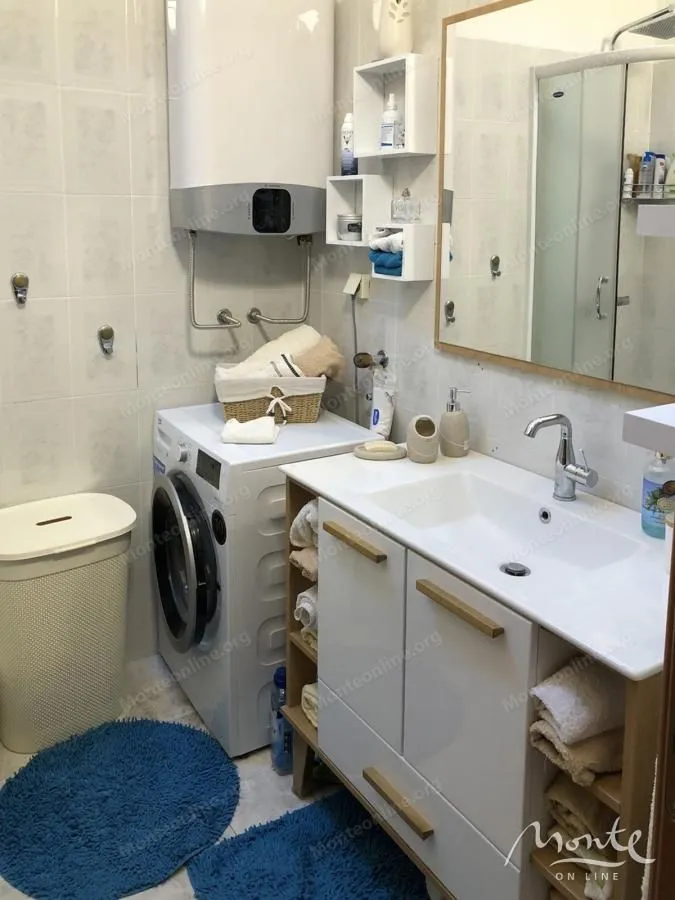 Prodaja, dvosoban stan, 50m², Grad, Kotor