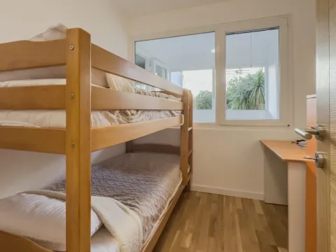 Izdavanje, dvosoban stan, 64m², Seljanovo, Tivat - image 11