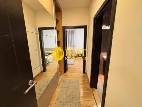 Izdavanje, trosoban stan, 114m², Savski Venac, Beograd - image 9