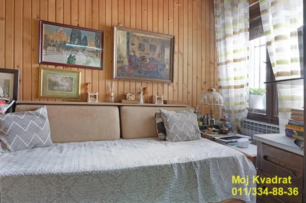 Sale, four bedroom apartment, 98m², Stari Grad, Beograd