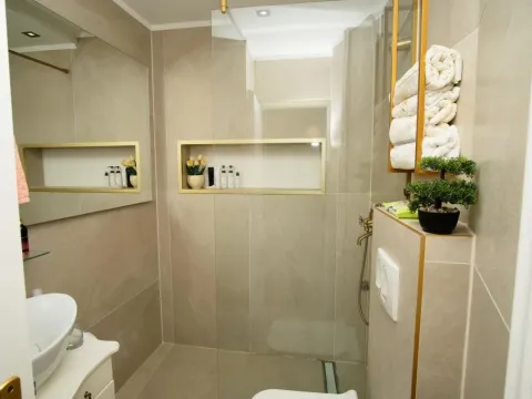 Prodaja, trosoban stan, 96m², Sajmište, Novi Sad - image 10