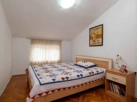 Sale, two bedroom apartment, 75m², Podgorica, Crna Gora - image 7