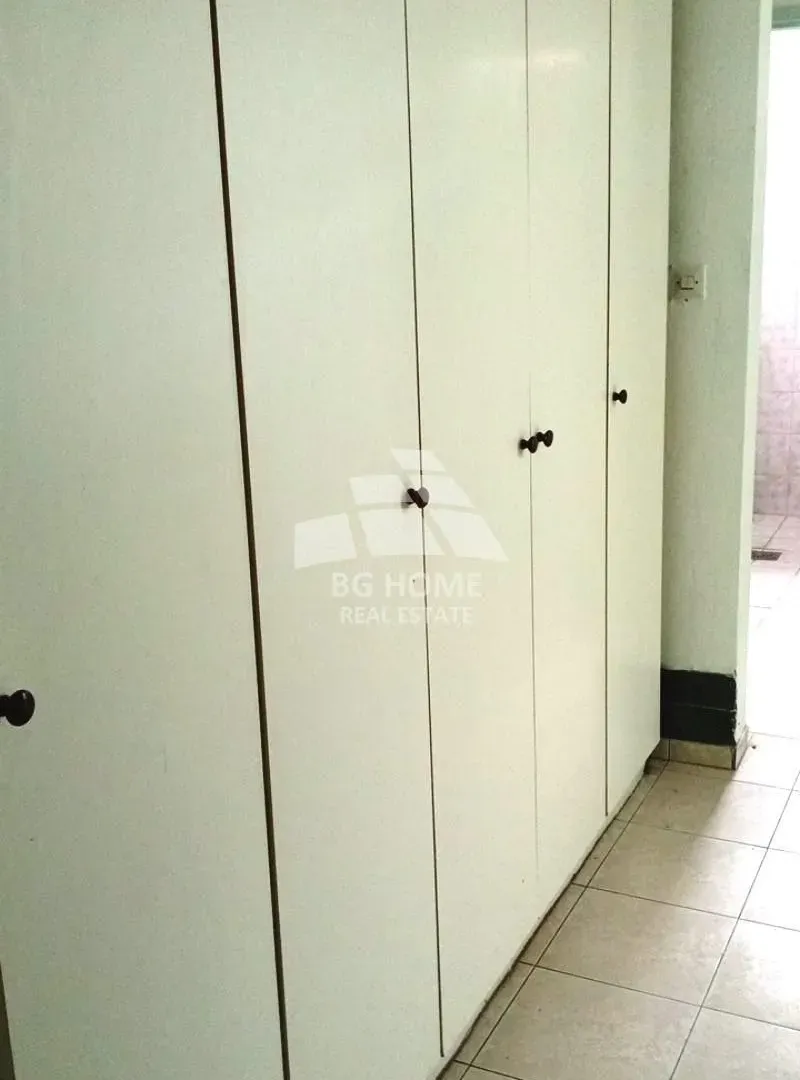 Rent, office space, 1400m², Zemun Centar, Zemun Sve Podlokacije
