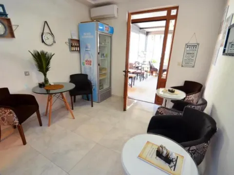 Izdavanje, poslovni prostor, 100m², Kotor, Crna Gora - image 5