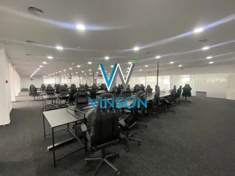 Izdavanje, poslovni prostor, 1050m², Novo naselje, Novi Sad - image 4