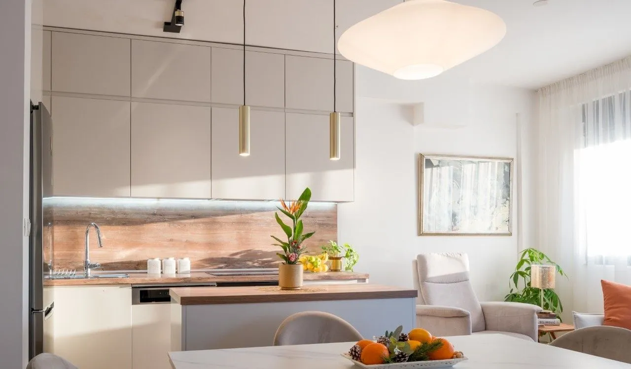Prodaja, dvosoban stan, 63m², Pod Kuk, Tivat