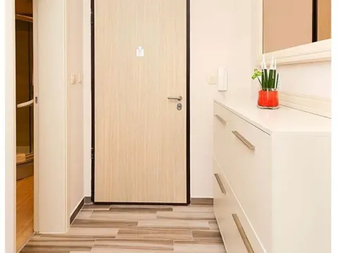 Prodaja, dvosoban stan, 84m², Bečići, Budva - image 5