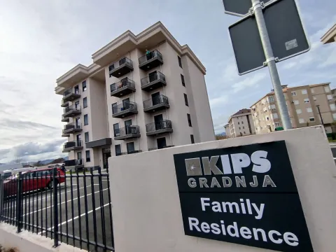 Izdavanje, jednosoban stan, 40m², Tološi, Podgorica - image 11