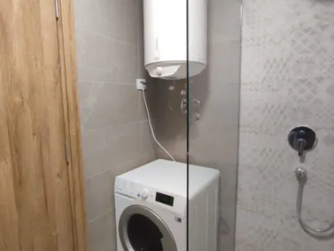 Izdavanje, jednosoban stan, 36m², Stari Aerodrom, Podgorica - image 4