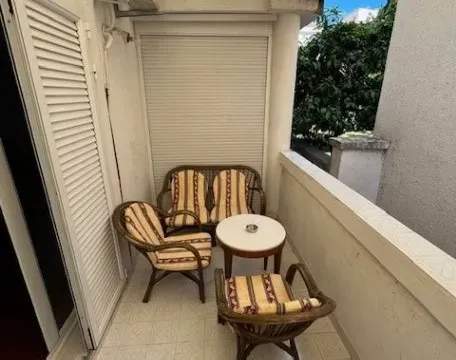 Izdavanje, dvosoban stan, 80m², Budva, Crna Gora - image 13