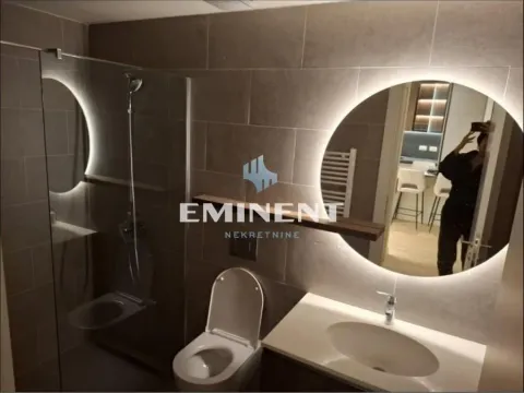 Rent, two bedroom apartment, 56m², Savski Venac, Beograd - image 9