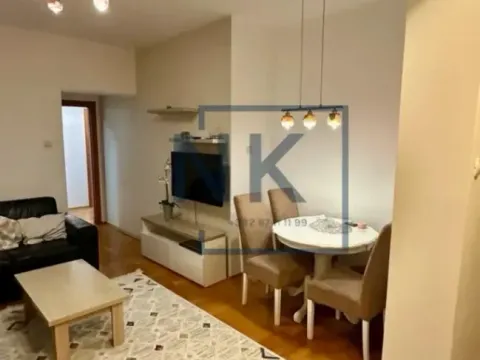 Izdavanje, dvosoban stan, 66m², Centar, Podgorica - image 2