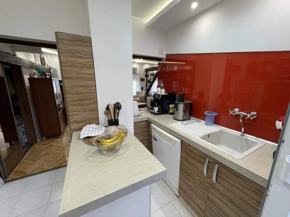 Prodaja, trosoban stan, 95m², Centar, Novi Sad