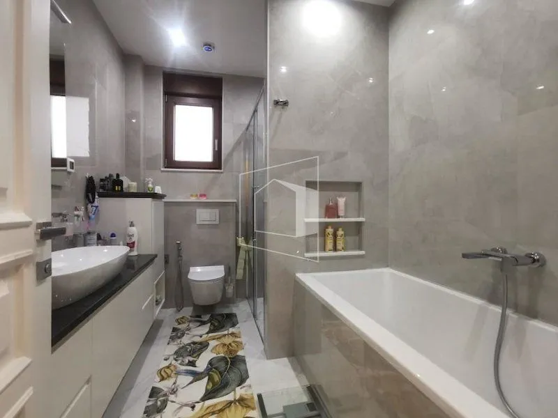 Sale, house, 180m², Podgorica, Crna Gora