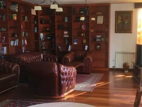 Prodaja, trosoban stan, 130m², Gorica C, Podgorica - image 19