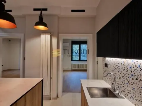 Prodaja, trosoban stan, 100m², Stari grad, Novi Sad - image 3