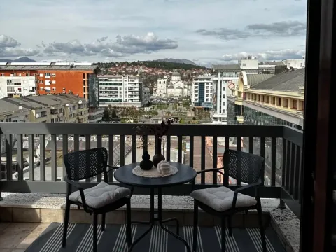 Rent, two bedroom apartment, 63m², Podgorica, Crna Gora - image 9