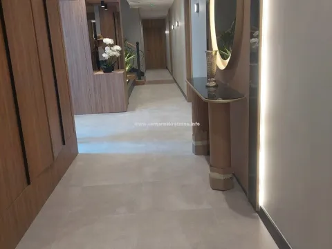 Izdavanje, poslovni prostor, 108m², City Kvart, Podgorica - image 3