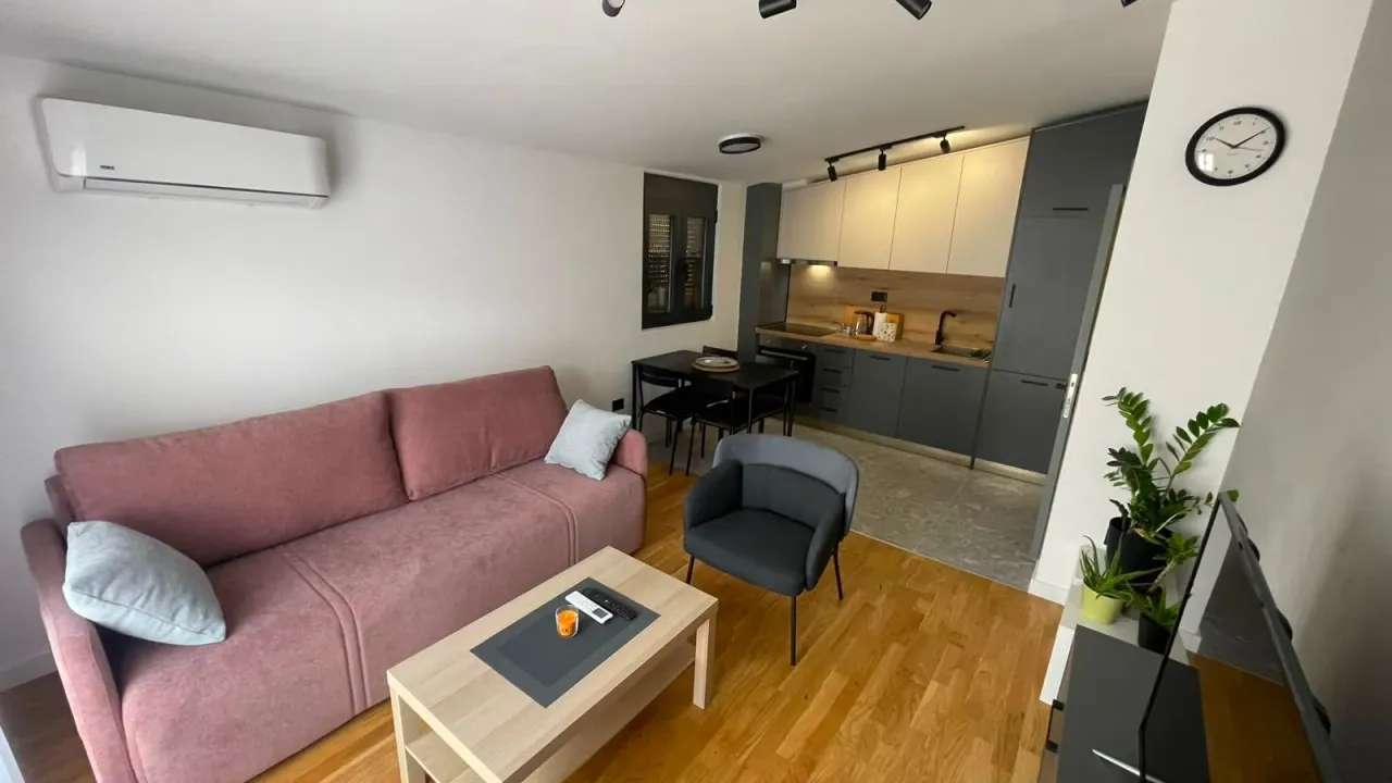 Sale, one bedroom apartment, 39m², Preko Morače, Podgorica